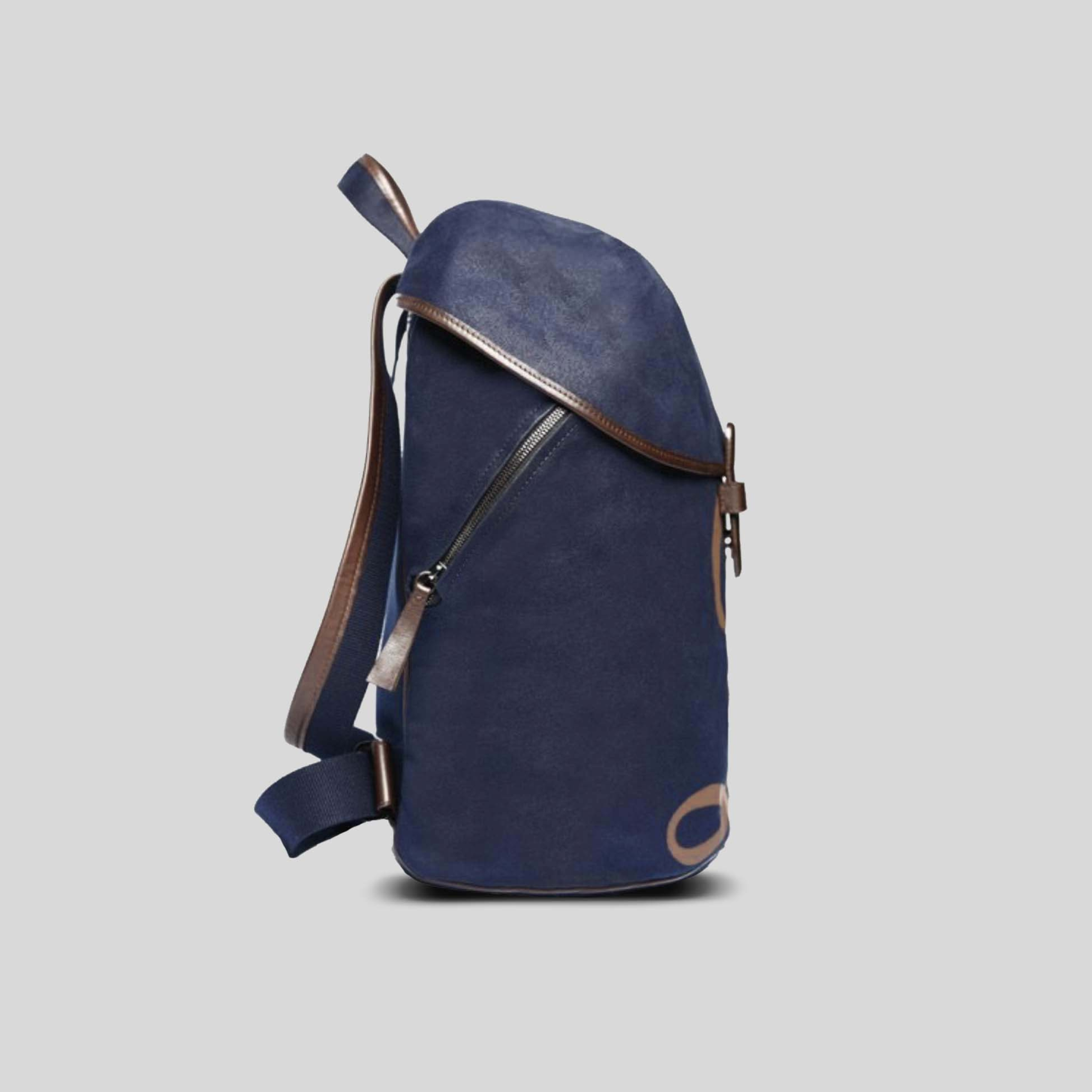 BKEMB | Embroidered Canvas Lion Backpack